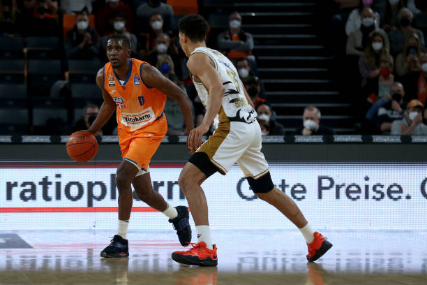 广泛的社会 广泛的社会