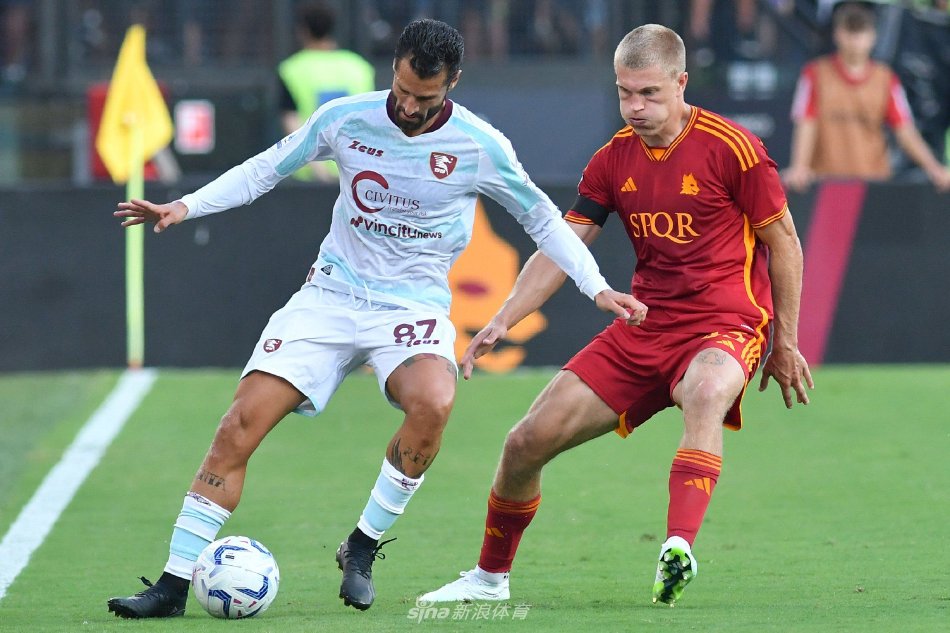 攻防两端的 攻防两端的