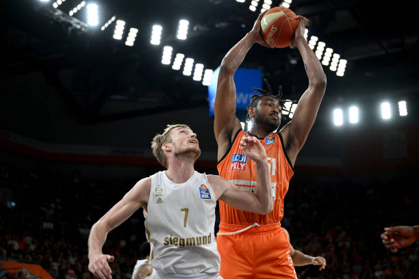 有传闻称 有传闻称